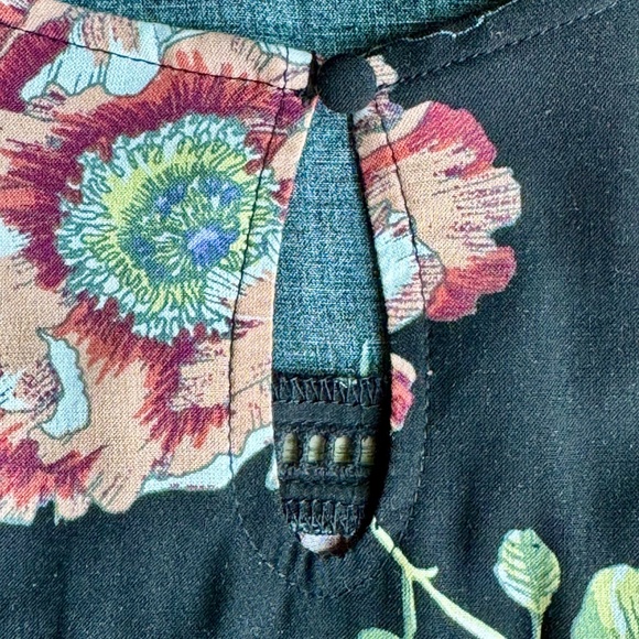 NWT Blu Pepper Black Floral Boho Peasant Blouse Women’s Size S - Picture 9 of 13